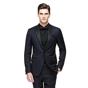 藍(lán)色優(yōu)雅緞面戧駁領(lǐng)禮服套裝